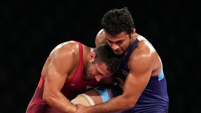Tokyo: India's Deepak Punia competes with MN Amine from San Marino in men�s freestyle 86kg bronze medal match, at the 2020 Summer Olympics, in Tokyo, Thursday, Aug. 5, 2021. Amine won the match. (PTI Photo/Gurinder Osan)(PTI08_05_2021_000309A) (PTI) Tokyo: India's Deepak Punia competes with MN Amine from San Marino in men�s freestyle 86kg bronze medal match, at the 2020 Summer Olympics, in Tokyo, Thursday, Aug. 5, 2021. Amine won the match. (PTI Photo/Gurinder Osan)(PTI08_05_2021_000309A) (PTI)