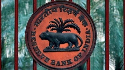 The central bank noted that banks are not permitted to open current accounts for borrowers who have availed agricultural/personal OD or OD against deposits. (Reuters)
