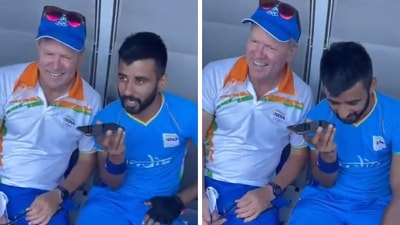 PM Modi speaks India men's hockey captain Manpreet Singh and coach Graham Reid. (Twitter)