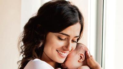 Pumping and storing breast milk to save lives (Pic: Shutterstock) Pumping and storing breast milk to save lives (Pic: Shutterstock)