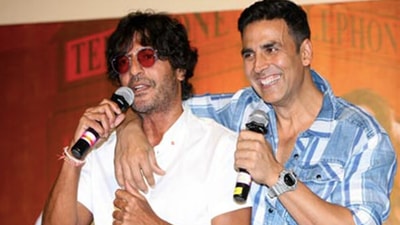 Chunky Panday and Akshay Kumar at a press event.