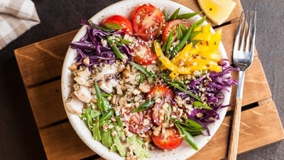 A latest study suggests that eating more nutritious, plant-based food may lower heart disease risk in young adults and in older women. (Unsplash) A latest study suggests that eating more nutritious, plant-based food may lower heart disease risk in young adults and in older women. (Unsplash)