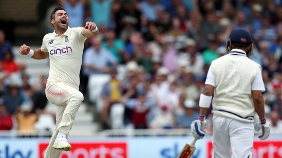 England's James Anderson celebrates the dismissal of Indian skipper Virat Kohli