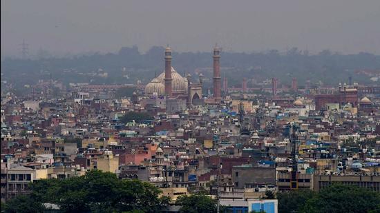 New Delhi: An aerial view of Jama Masjid after further ease in COVID-19 lockdown restrictions, in New Delhi, Wednesday, June 16, 2021. (PTI Photo/Manvender Vashist)(PTI06_16_2021_000160A) (PTI)