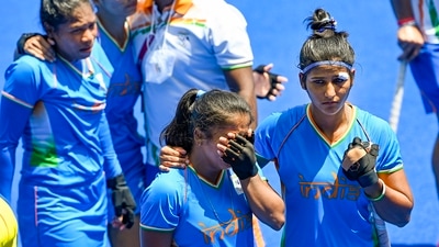 Tokyo: Indian players react after losing their women's field hockey bronze medal match against Great Britain, at the 2020 Summer Olympics, in Tokyo, Friday, Aug. 6, 2021. India lost the match 3-4. (PTI Photo/Gurinder Osan) (PTI08_06_2021_000052B) (PTI) Tokyo: Indian players react after losing their women's field hockey bronze medal match against Great Britain, at the 2020 Summer Olympics, in Tokyo, Friday, Aug. 6, 2021. India lost the match 3-4. (PTI Photo/Gurinder Osan) (PTI08_06_2021_000052B) (PTI)