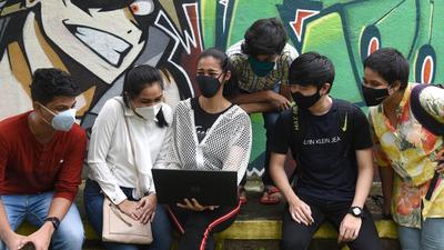 HSC students celebrated after checking their results online at Vashi on August 3. (HT PHOTO) HSC students celebrated after checking their results online at Vashi on August 3. (HT PHOTO)