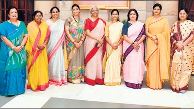 Narendra Modi’s council of ministers wore beautiful handloom sarees during the cabinet expansion ceremony in July and motivated the community. Narendra Modi’s council of ministers wore beautiful handloom sarees during the cabinet expansion ceremony in July and motivated the community.
