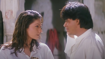 Pooja Bhatt worked with Shah Rukh Khan in Chaahat.