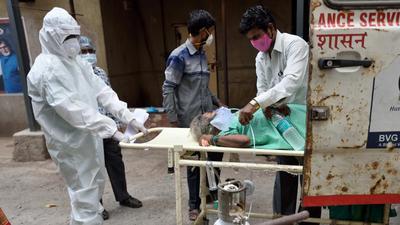 The government and the medical fraternity are now devising ways in which the doctors can be trained in accurately certifying deaths. (Satish Bate/HT PHOTO) The government and the medical fraternity are now devising ways in which the doctors can be trained in accurately certifying deaths. (Satish Bate/HT PHOTO)