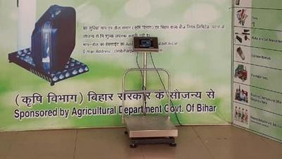 The weights and measures division, entrusted with the responsibility of checking the accuracy of all types of weighing scales and metal weights, comes under the agriculture department. (HT Photo) The weights and measures division, entrusted with the responsibility of checking the accuracy of all types of weighing scales and metal weights, comes under the agriculture department. (HT Photo)