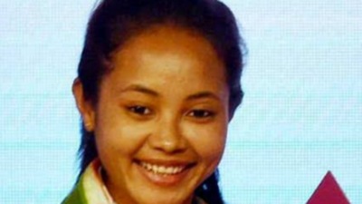 29 year old Sushila Chanu is a midfielder in Indian women’s hockey team and was captain of the team that played it the previous Olympics. (Courtesy- Twitter) 29 year old Sushila Chanu is a midfielder in Indian women’s hockey team and was captain of the team that played it the previous Olympics. (Courtesy- Twitter)