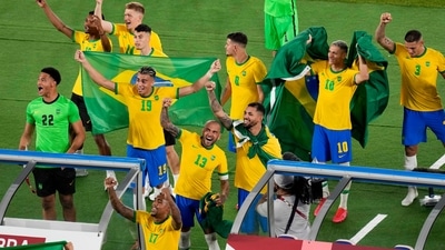 Yokohama: Players of Brazil celebrate after defeating Spain in the men's soccer final match at the 2020 Summer Olympics, Saturday, Aug. 7, 2021, in Yokohama, Japan. (AP) Yokohama: Players of Brazil celebrate after defeating Spain in the men's soccer final match at the 2020 Summer Olympics, Saturday, Aug. 7, 2021, in Yokohama, Japan. (AP)