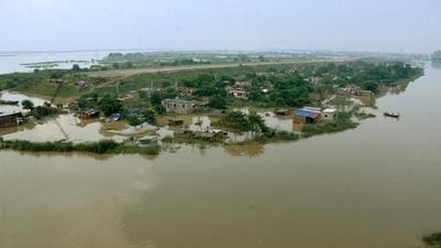 A view of flooded diara area in Patna. (Santosh Kumar/HT photo) A view of flooded diara area in Patna. (Santosh Kumar/HT photo)