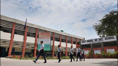 On July 19, schools were allowed to reopen for Class 9 onwards, but not many did so immediately. Most schools reopened towards the end of July and even now, some private schools are conducting just online classes. (Representative Image/HT File) On July 19, schools were allowed to reopen for Class 9 onwards, but not many did so immediately. Most schools reopened towards the end of July and even now, some private schools are conducting just online classes. (Representative Image/HT File)