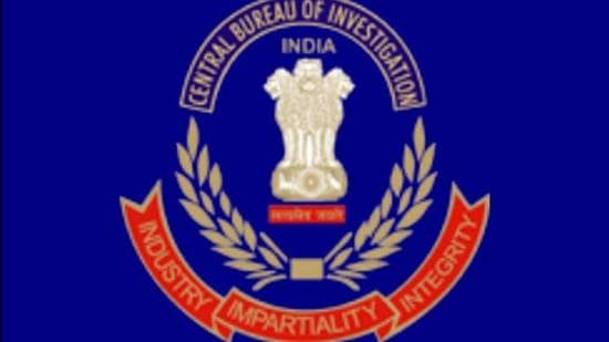 The Central Bureau of Investigation (CBI) has registered a case against Kanpur based Shri Lakshmi Cotsyn and its Chairman-cum-Managing Director Mata Prasad Agarwal for cheating a consortium of 10 banks. (HT PHOTO.)