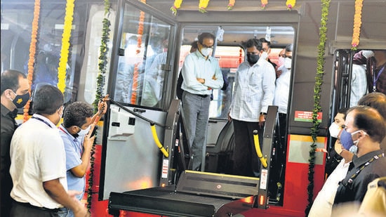 CM Uddhav Thackeray inaugurates BEST electric buses and a revamped bus station with four tracks at Mahim. (Satish Bate/HT PHOTO)