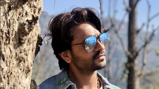 At the moment, actor Ashish Sharma is helping his father with farming at his place near Jaipur.