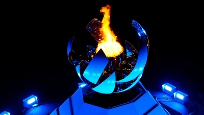 Tokyo 2020 Olympics - The Tokyo 2020 Olympics Closing Ceremony - Olympic Stadium, Tokyo, Japan - August 8, 2021.  The Olympic flames is seen during the closing ceremony. REUTERS/Fabrizio Bensch (REUTERS)