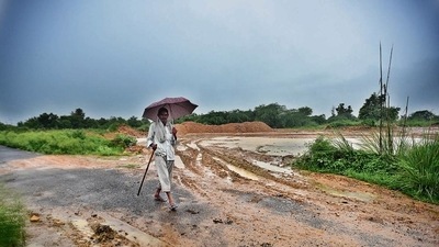 The site of DDA’s Rohini residential scheme, 1981. Allottees say the agency has carried out no development here. (HT Photo) The site of DDA’s Rohini residential scheme, 1981. Allottees say the agency has carried out no development here. (HT Photo)