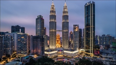 Malaysia to ease Covid-19 curbs for fully vaccinated people in 8 states (Photo by Esmonde Yong on Unsplash)