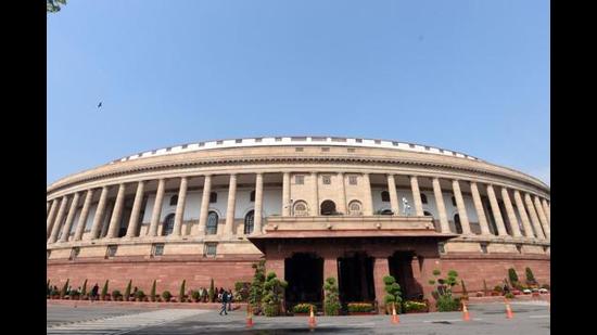 On many occasions, Parliament has discussed issues which were before the Supreme Court. Further, the rules of procedure contain a rule which empowers the House to suspend any rule to facilitate a discussion (Sonu Mehta/HT PHOTO)