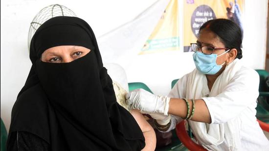 At a vaccination centre in Patna on Sunday. (Santosh Kumar/HT Photo) At a vaccination centre in Patna on Sunday. (Santosh Kumar/HT Photo)