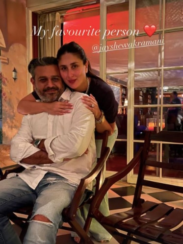 Kareena Kapoor poses with Jay Shewakramani. Kareena Kapoor poses with Jay Shewakramani.