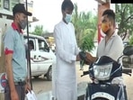 The petrol pump owner said it's a two-day scheme to honour the Olympian. (ANI Twitter) The petrol pump owner said it's a two-day scheme to honour the Olympian. (ANI Twitter)