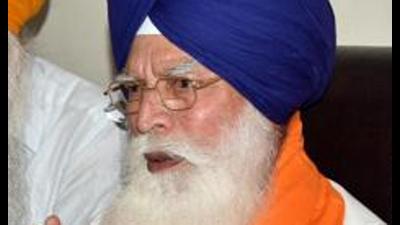 Former SGPC president Kirpal Singh Badungar. (HT FILE)