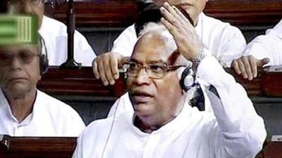 Congress leader Mallikarjun Kharge. (File photo) Congress leader Mallikarjun Kharge. (File photo)