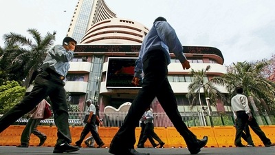 Sensex opens 161 points up to trade at 54,439; Nifty at 16,301 (File Photo) Sensex opens 161 points up to trade at 54,439; Nifty at 16,301 (File Photo)
