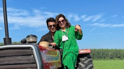 Farah Khan and Sonu Sood have shot for their music video Saath Kya Nibhaoge.