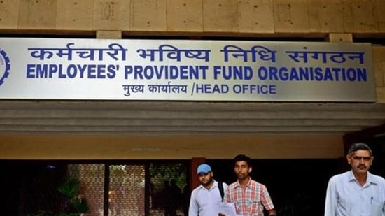 The retirement body has made it clear that employers can only file ECR for those employees who have linked their Aadhaar to their PF accounts(Mint file photo)