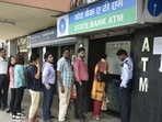 The scheme will come into effect starting October 1, 2021, under which banks will attract a penalty of  <span class='webrupee'>₹</span>10,000.