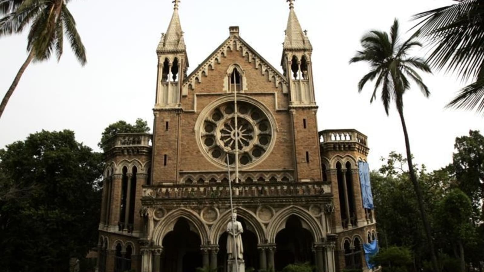 Mumbai University UG admission first merit list on August 17