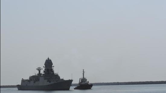 The UAE fielded a guided missile corvette and a Panther helicopter for the exercise with INS Kochi. The two sides carried out tactical manoeuvres, search and rescue operations, and an electronic warfare drill to enhance interoperability. (Courtesy: Indian embassy in Saudi Arabia)