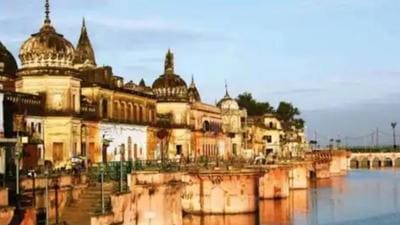 The administration made it mandatory for outsiders entering Ayodhya to show a negative RT-PCR report . (Pic for representation)