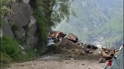 The vehicles buried under the debris at Negulsari in Kinnaur district of Himachal Pradesh on Wednesday, August 11. (HT photo) The vehicles buried under the debris at Negulsari in Kinnaur district of Himachal Pradesh on Wednesday, August 11. (HT photo)