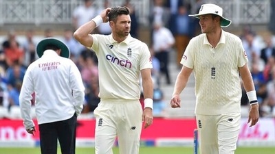 England's James Anderson and Stuart Broad (AP) England's James Anderson and Stuart Broad (AP)