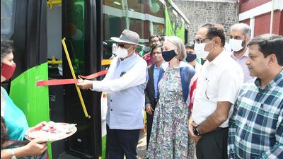 UT administrator VP Singh Badnore, along with British deputy high commissioner to Chandigarh, Caroline Rowett, flagging off an electric bus from Raj Bhawan on Wednesday. (HT PHOTO) UT administrator VP Singh Badnore, along with British deputy high commissioner to Chandigarh, Caroline Rowett, flagging off an electric bus from Raj Bhawan on Wednesday. (HT PHOTO)