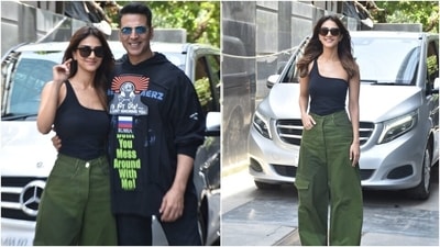 The pants featured a loose silhouette and also had pockets on both sides. The War actor teamed the ensemble with white sneakers, black-tinted sunglasses and open tresses. (Varinder Chawla)