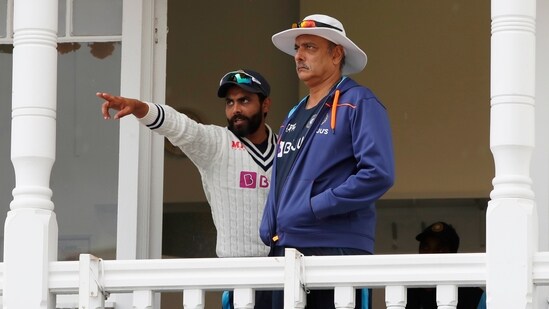 India head coach Ravi Shastri and Ravindra Jadeja(Action Images via Reuters)