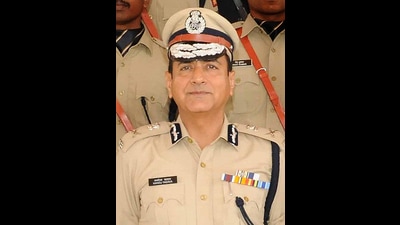 Haryana government had last month set in motion the process to appoint the new police chief after incumbent DGP Manoj Yadava sought premature repatriation to the Intelligence Bureau citing career consideration and family requirements. (HT File) Haryana government had last month set in motion the process to appoint the new police chief after incumbent DGP Manoj Yadava sought premature repatriation to the Intelligence Bureau citing career consideration and family requirements. (HT File)
