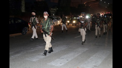 There has been a spurt in militant attacks in Kashmir in the run up to Independence Day celebrations on August 15. (HT PHOTO)
