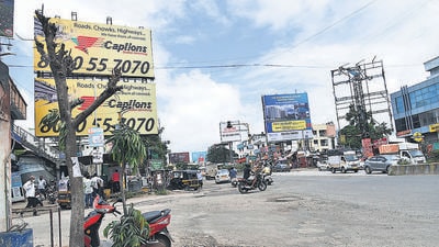 A tree in front of a billboard has been cut up at Panchtantra chowk, Hinjewadi, on Wednesday. Twenty-seven trees cut to bits between Pimple Saudagar, Hinjewadi in Pune (HT) A tree in front of a billboard has been cut up at Panchtantra chowk, Hinjewadi, on Wednesday. Twenty-seven trees cut to bits between Pimple Saudagar, Hinjewadi in Pune (HT)