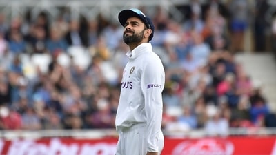 Kohli (in frame) explains why India replaced Shardul with Ishant and not Ashwin (AP) Kohli (in frame) explains why India replaced Shardul with Ishant and not Ashwin (AP)