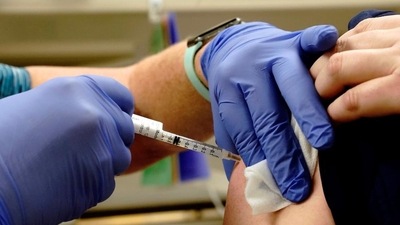 In 17 states, at least 15% of hospitals are experiencing critical staffing shortages, up from 12 two weeks earlier, HHS data show. (Reuters file photo. Representative image) In 17 states, at least 15% of hospitals are experiencing critical staffing shortages, up from 12 two weeks earlier, HHS data show. (Reuters file photo. Representative image)