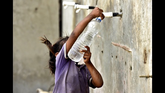 In India, accessibility to clean water and water pollution are two big challenges. Less than 50% of the population has access to safely managed drinking water. Water pollution is a serious problem as almost 70% of its surface water resources and a growing percentage of its groundwater reserves are contaminated by biological, toxic, organic, and inorganic pollutants, says an IDFC report. (sunil) In India, accessibility to clean water and water pollution are two big challenges. Less than 50% of the population has access to safely managed drinking water. Water pollution is a serious problem as almost 70% of its surface water resources and a growing percentage of its groundwater reserves are contaminated by biological, toxic, organic, and inorganic pollutants, says an IDFC report. (sunil)