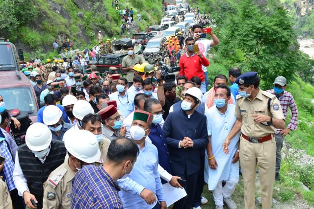 Chief minister Jai Ram Thakur visit the landslide site and Inspecting the rescue and search operation in Kinnaur. (Sourced) Chief minister Jai Ram Thakur visit the landslide site and Inspecting the rescue and search operation in Kinnaur. (Sourced)