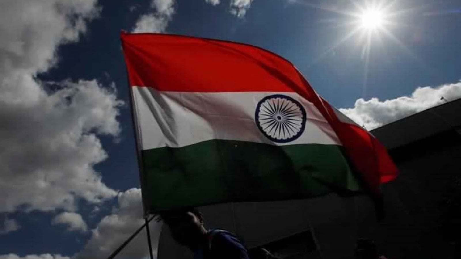 essay on history of tricolour and its importance